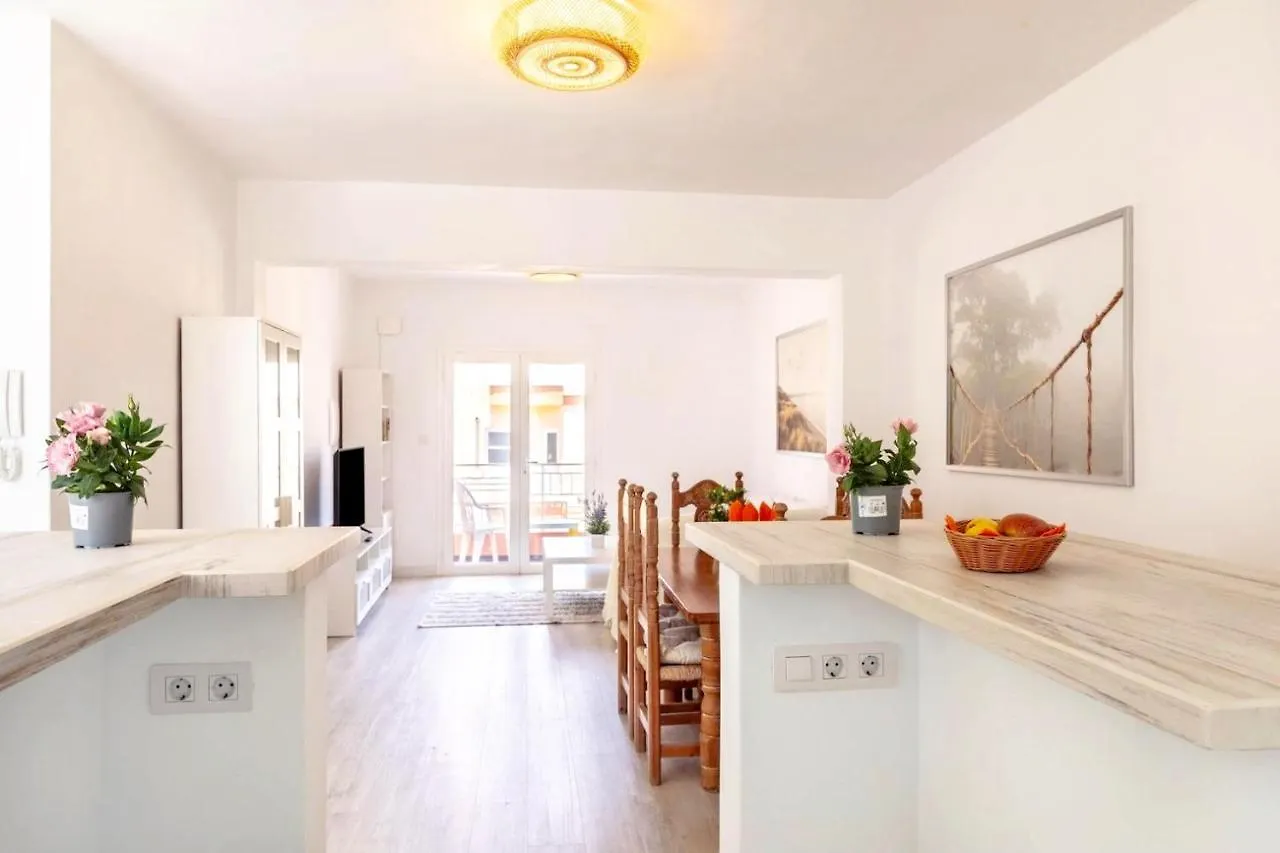 סנטה קרוז דה טנריף City Loft - Bright And Spaceful Apartment